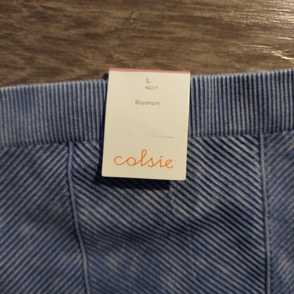 NWT Colsie Women's Boy Shorts Dark Blue Size L - Picture 3 of 5